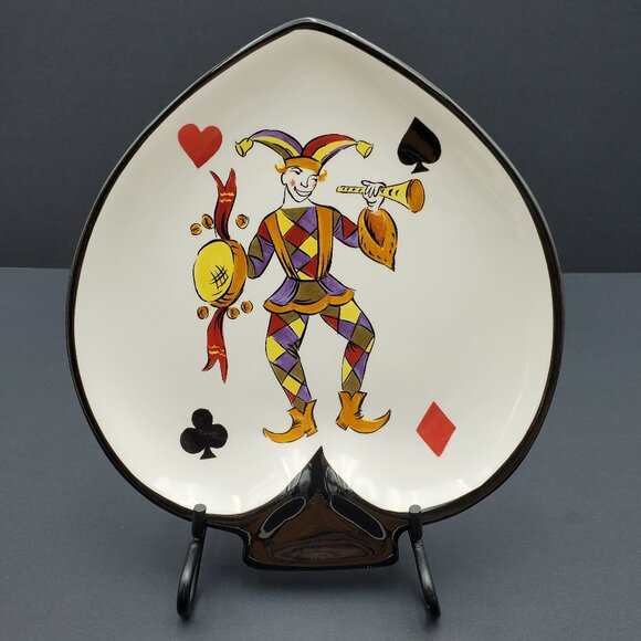 Tabletops Gallery King of Hearts Snack Plates Poker Playing Cards Serving Plates - Picture 2 of 7